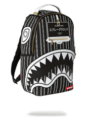 REVERSE SHARKS IN PARIS (BLACK)