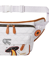 UFO AREA51 CROSSALIENBODY