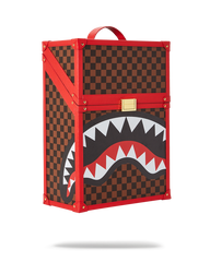 ALL OR NOTHING SHARKS IN PARIS CHATURANGA SHARK 1900 BACKPACK
