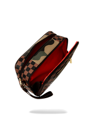 EXTERIOR GOLD ZIP POCKET SHARKS IN PARIS TOILETRY BRICKSIDE BAG