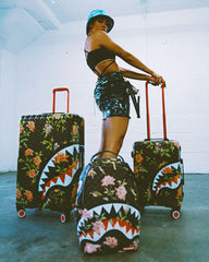 SHARKFLOWER 29.5” FULL-SIZE SHARKNAUTICS LUGGAGE