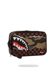 UNSTOPPABLE ENDEAVORS III TOILETRY BAG