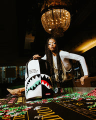 SHARK CENTRAL REFLEX DLXSV BACKPACK