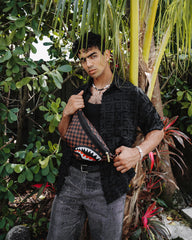 SAWTOOTH SHARKS IN PARIS SAVVY CROSSBODY